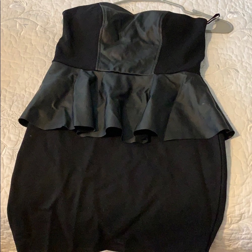 Strapless dress